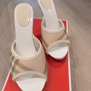 Burberry Pink Nova Check Heel